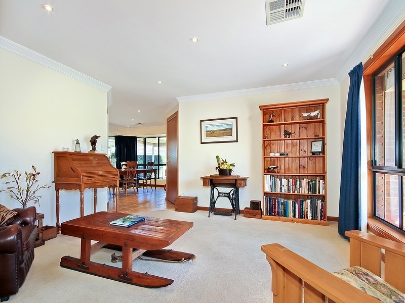 11 Harvest Drive, Mclaren Vale SA 5171