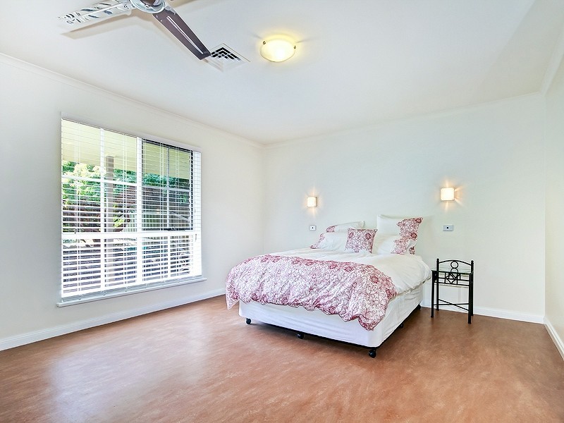 30 Giles Road, Willunga SA 5172