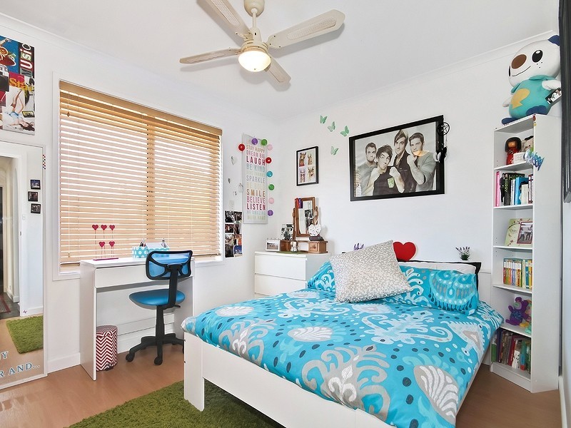 2 Fishcombe Court, Moana SA 5169