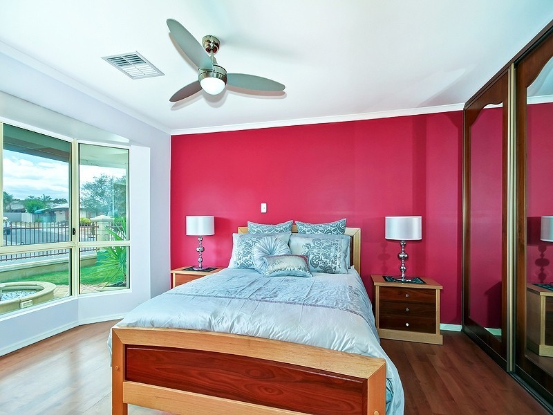 6 Seafarer Court, Seaford Rise SA 5169