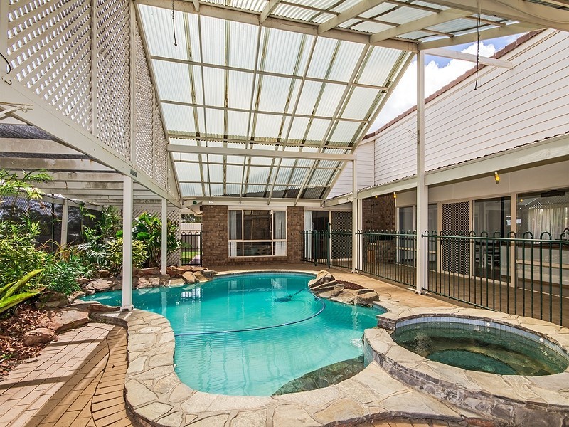 17 Jacobs Drive, Willunga SA 5172