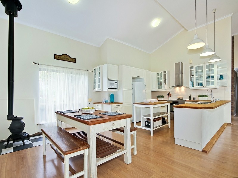 17 Jacobs Drive, Willunga SA 5172