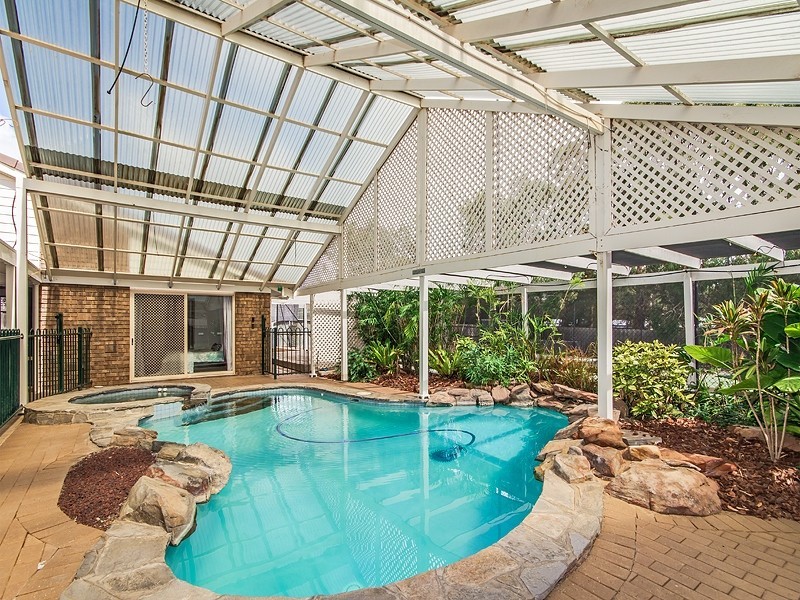 17 Jacobs Drive, Willunga SA 5172