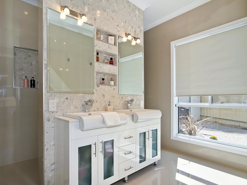 5 Eyre Court, Mount Compass SA 5210