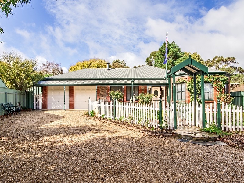 7 Mackintosh Court, Willunga SA 5172