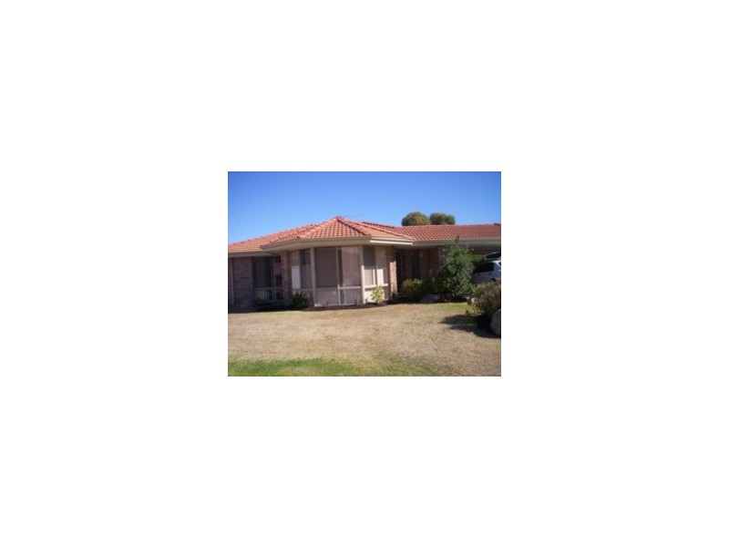 13 Dress Circle, Warnbro WA 6169