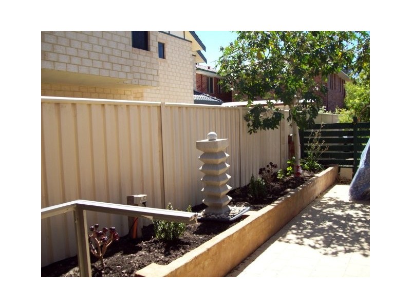 9/14 Vista Avenue, Rockingham WA 6168