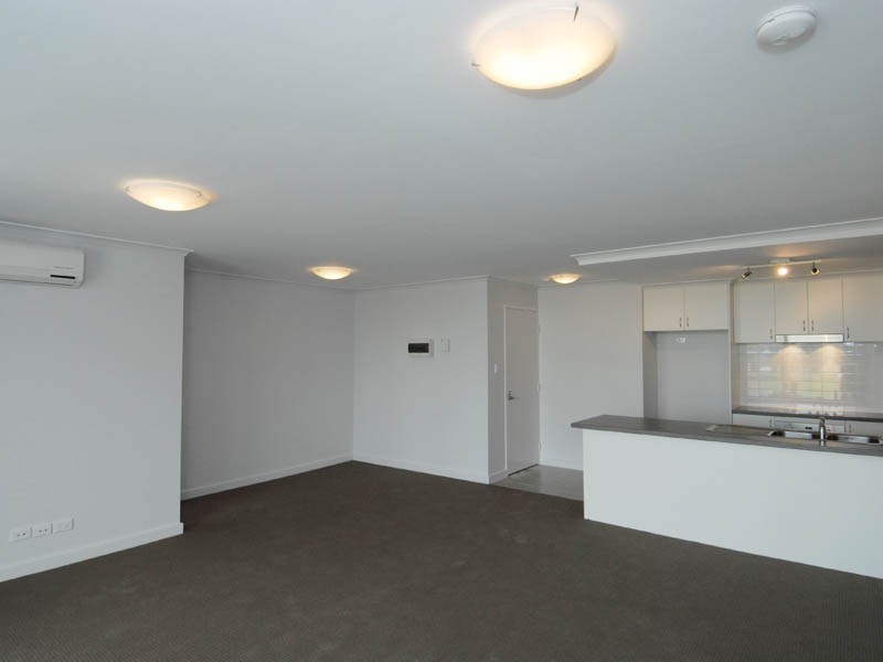 3/15 Kent Street, Rockingham WA 6168