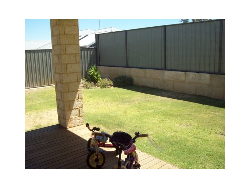 33 Lancelin Approach, Baldivis WA 6171