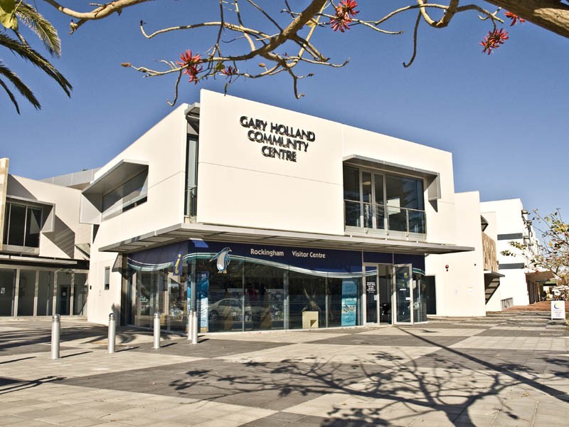 18 Devonshire Turn, Rockingham WA 6168