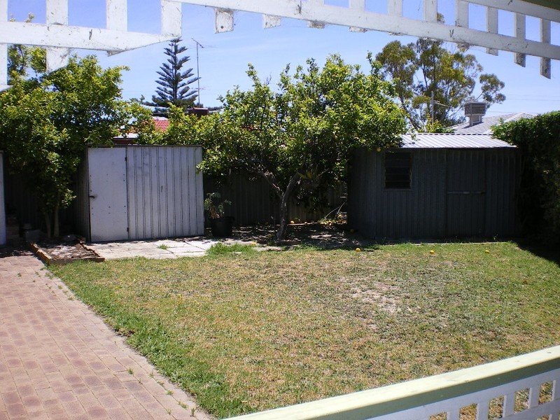 9 CLENNET CLOSE, Cooloongup WA 6168