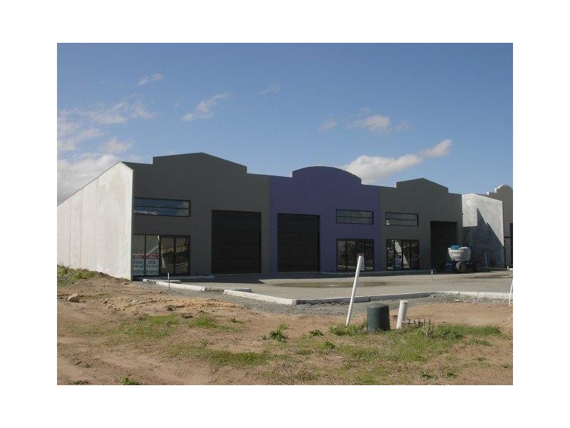 2/17 Beale, Rockingham WA 6168