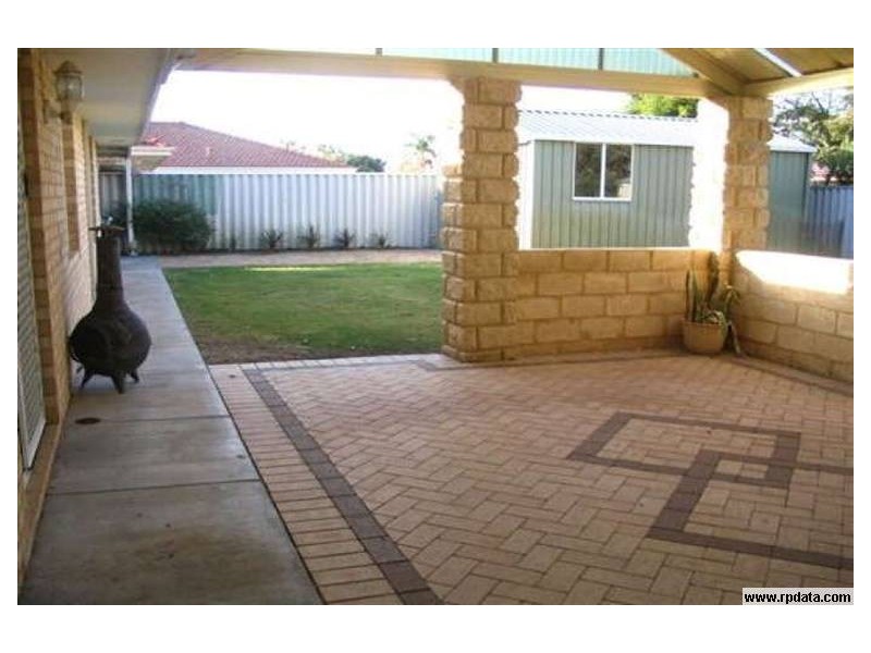 17 MCGUIRE MEWS, Rockingham WA 6168