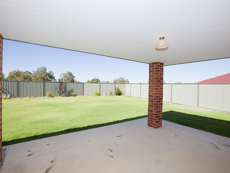 34 GADD AVENUE, Byford WA 6122