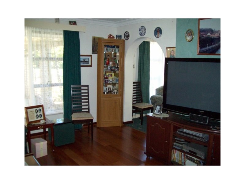 4 JESMOND STREET, Safety Bay WA 6169