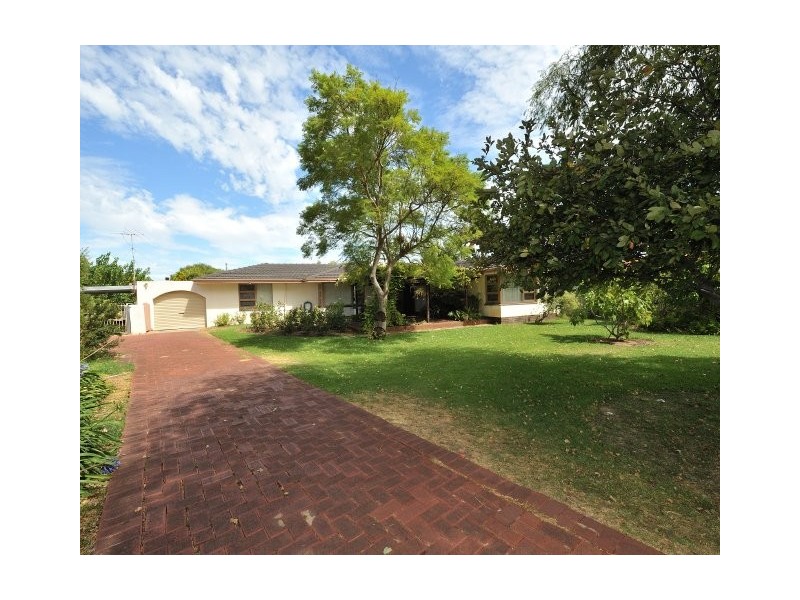 21 Thorpe Street, Rockingham WA 6168