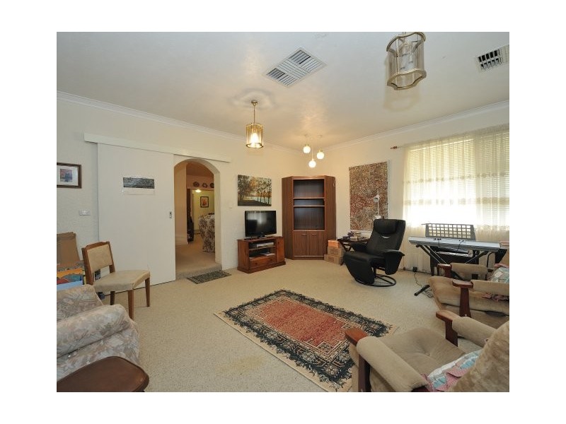 21 Thorpe Street, Rockingham WA 6168