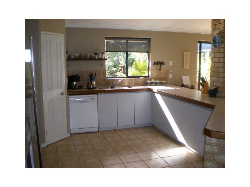 15 Wicksteed Close, Baldivis WA 6171