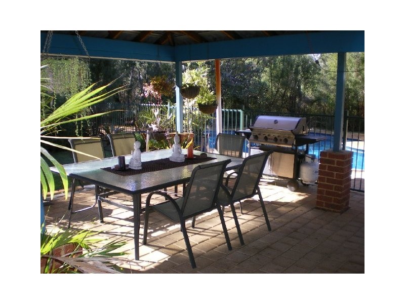 15 Wicksteed Close, Baldivis WA 6171