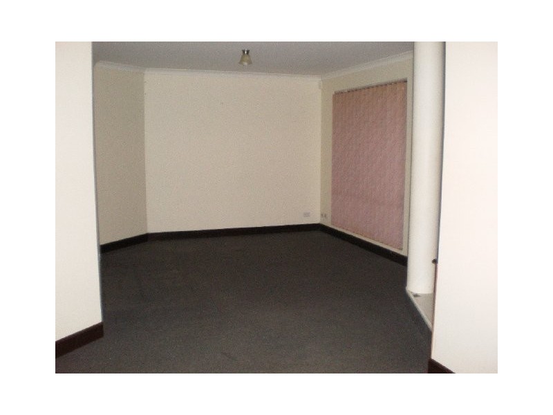 1 Sarah Ann Crescent, Warnbro WA 6169