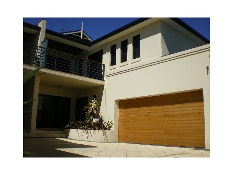 3/167 Rockingham Beach Rd, Rockingham WA 6168