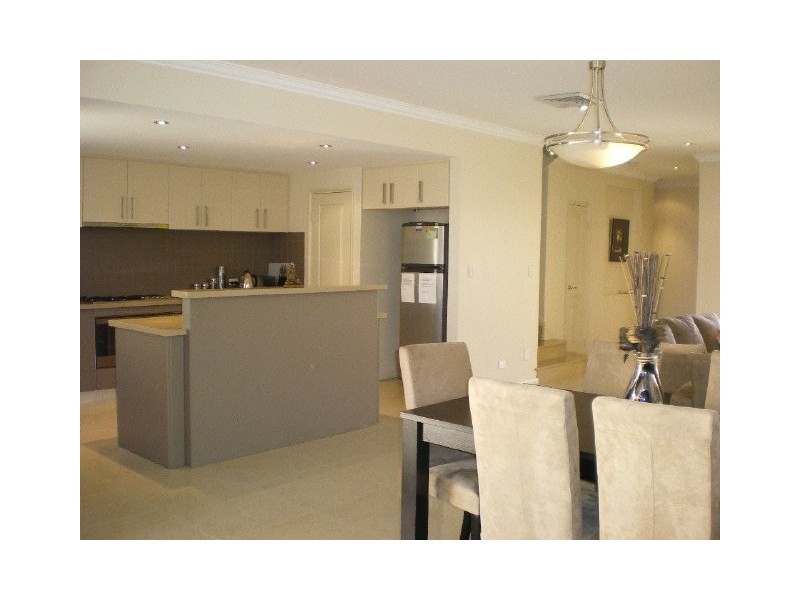 3/167 Rockingham Beach Rd, Rockingham WA 6168