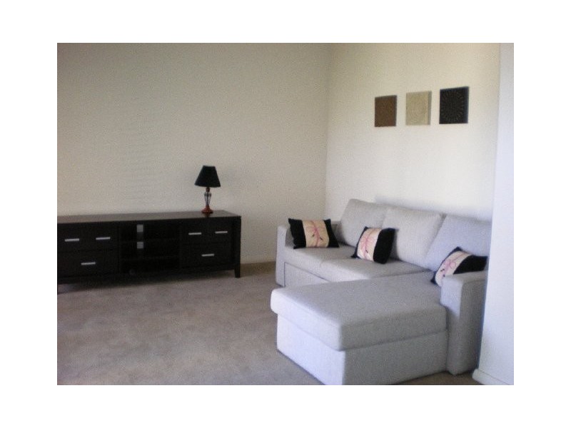 3/167 Rockingham Beach Rd, Rockingham WA 6168