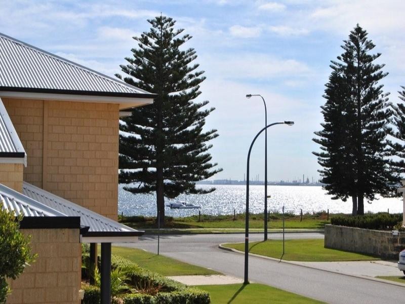 3 Vista Avenue, Rockingham WA 6168