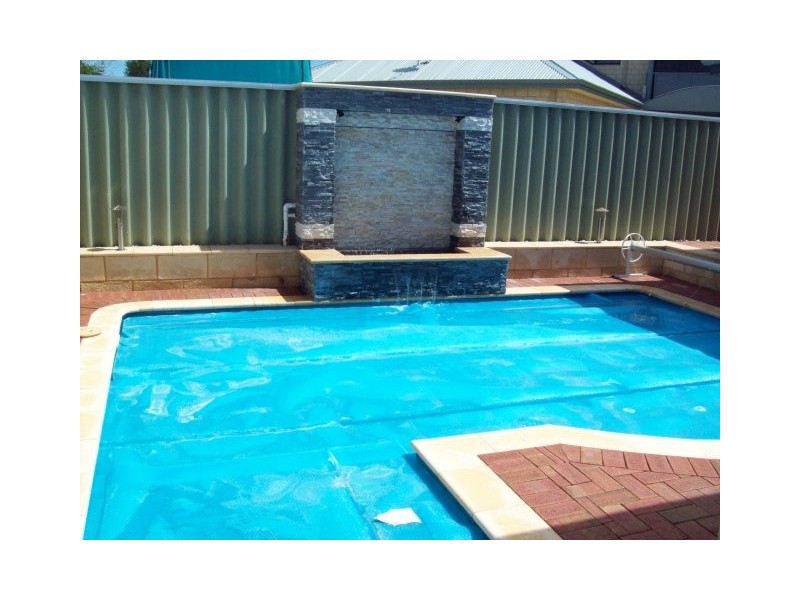 4 Atara Approach, Rockingham WA 6168