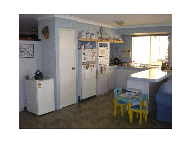 2 Konda Close, Warnbro WA 6169