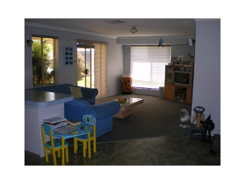 2 Konda Close, Warnbro WA 6169