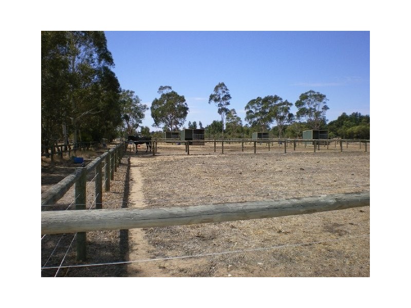 19 Randell Road, Mardella WA 6125