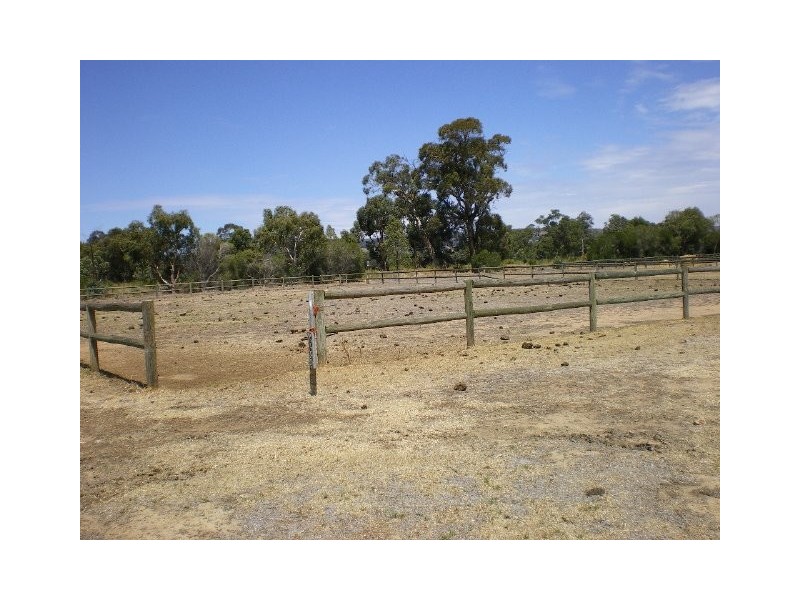 19 Randell Road, Mardella WA 6125