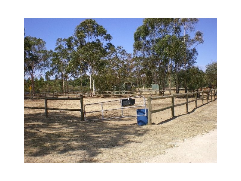 19 Randell Road, Mardella WA 6125