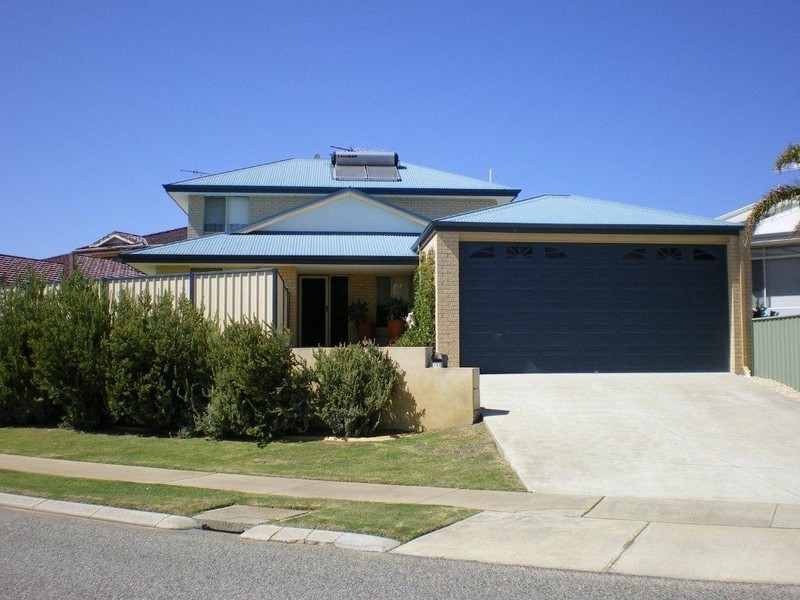 153 Penguin Road, Safety Bay WA 6169
