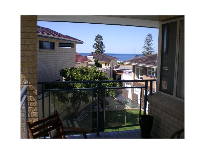 153 Penguin Road, Safety Bay WA 6169
