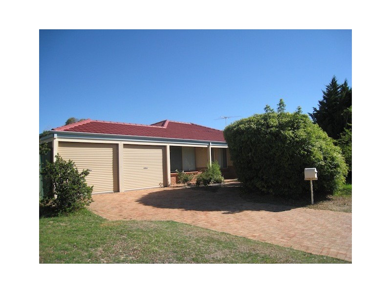 22 Prevelly Circle, Waikiki WA 6169