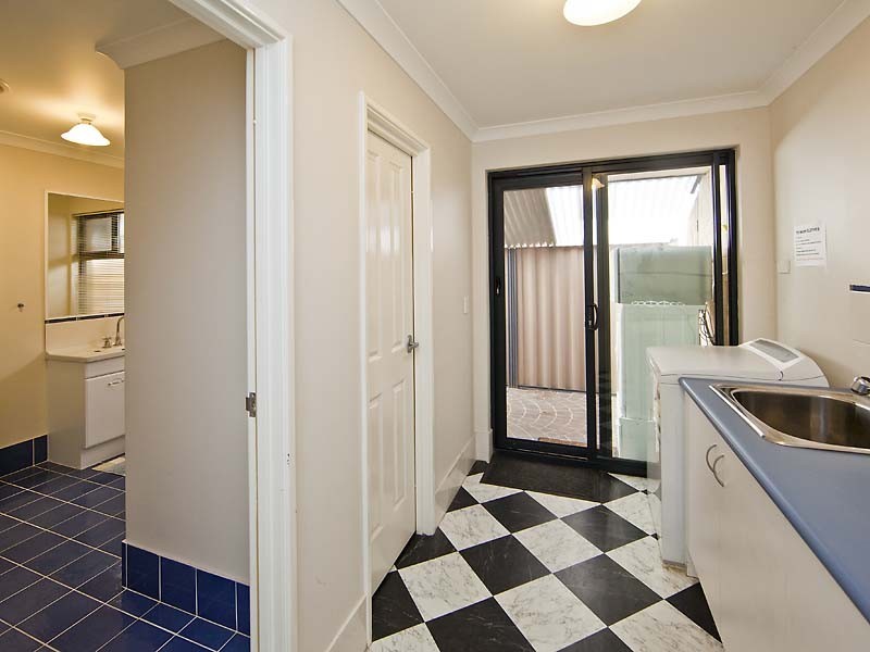 37 Jupiter Bend, Rockingham WA 6168