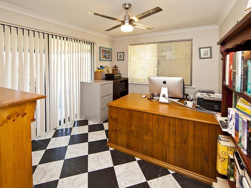 37 Jupiter Bend, Rockingham WA 6168