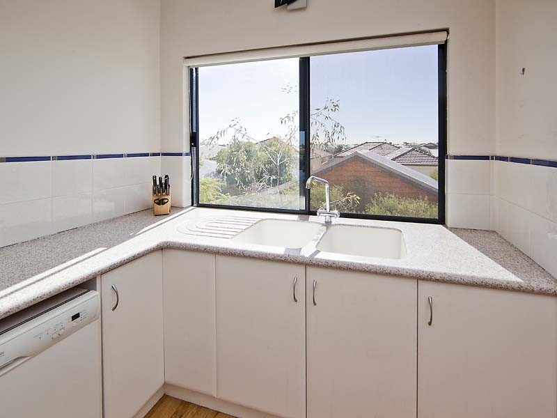 37 Jupiter Bend, Rockingham WA 6168