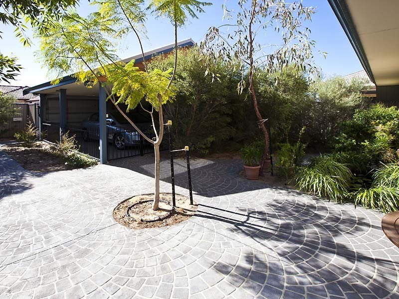 37 Jupiter Bend, Rockingham WA 6168