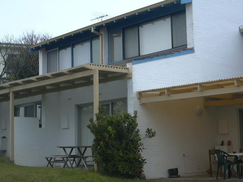 6/6 Gloucester Avenue, Shoalwater WA 6169