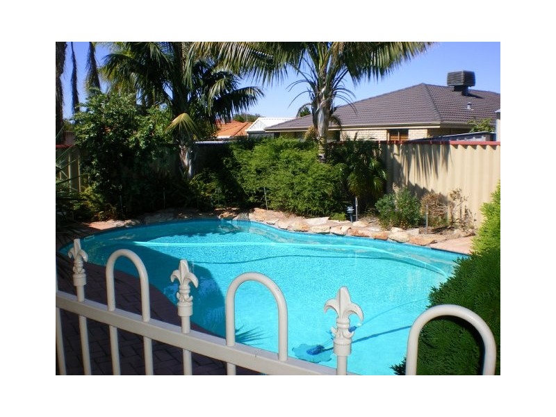 15 Tasman Place, Waikiki WA 6169