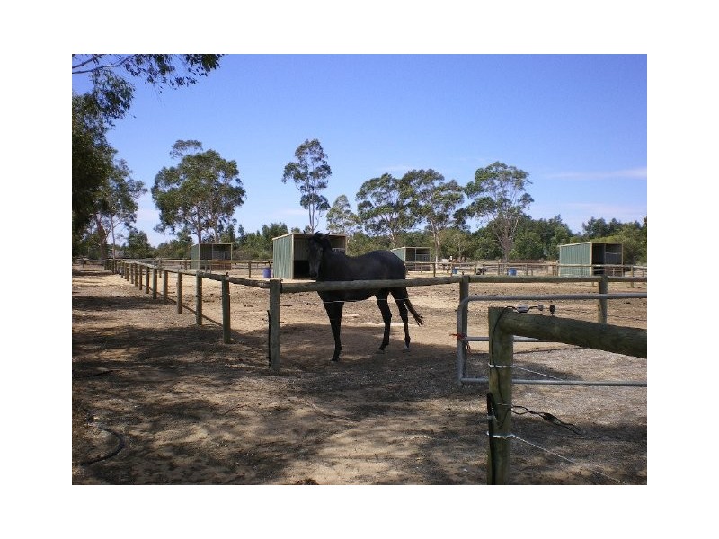 19 Randell Road, Mardella WA 6125