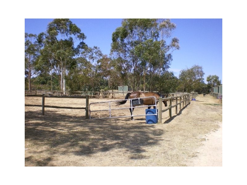 19 Randell Road, Mardella WA 6125