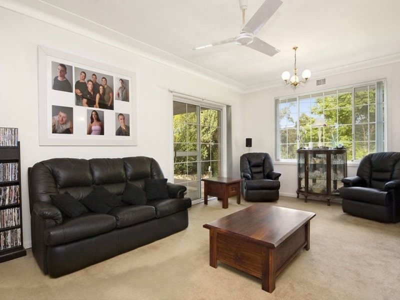 114 Galston Road, Hornsby Heights NSW 2077