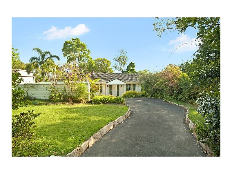 27 Carmen Street, St Ives NSW 2075