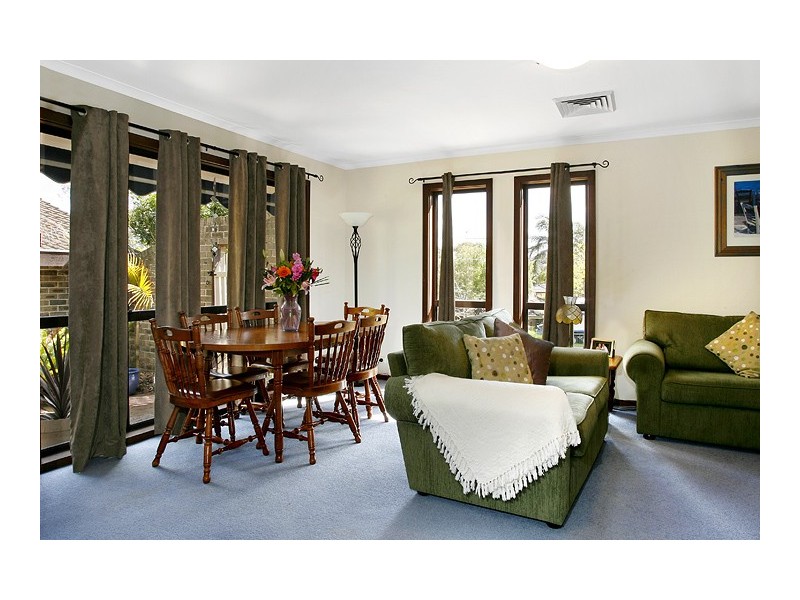 15 Red Cedar Drive, Mount Colah NSW 2079