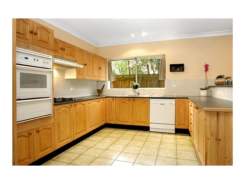 2/23 Bouvardia Street, Asquith NSW 2077