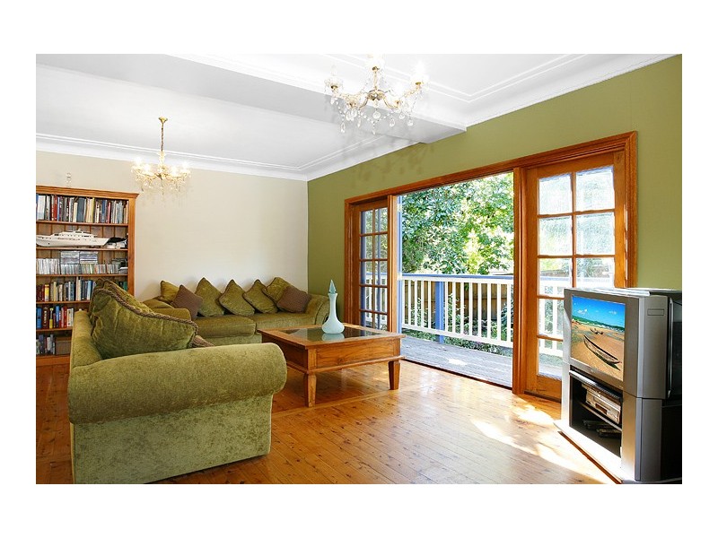 27 Lady Street, Mount Colah NSW 2079